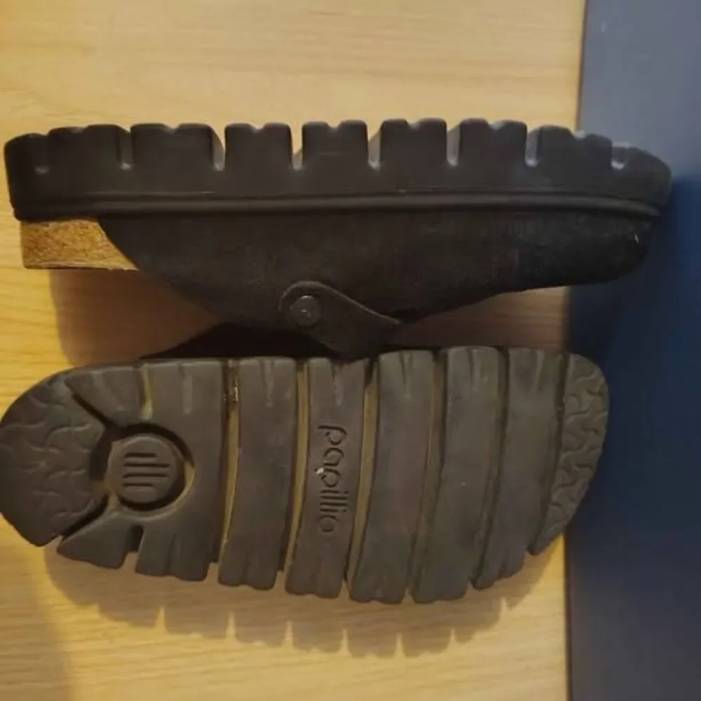 Papillio by Birkenstock Boston Suede black Clogs size 7
